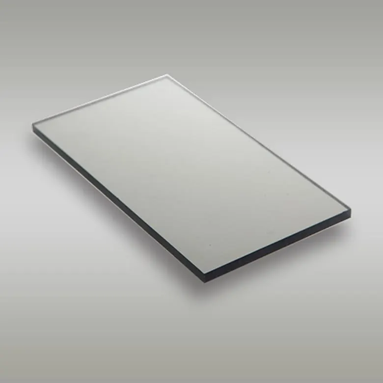 Chapa de policarbonato compacto fumê, 2.050 × 6.000 mm, 3 mm de espessura